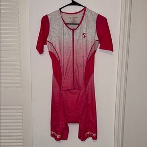 Synergy Pink and Gray Tri-Suit
